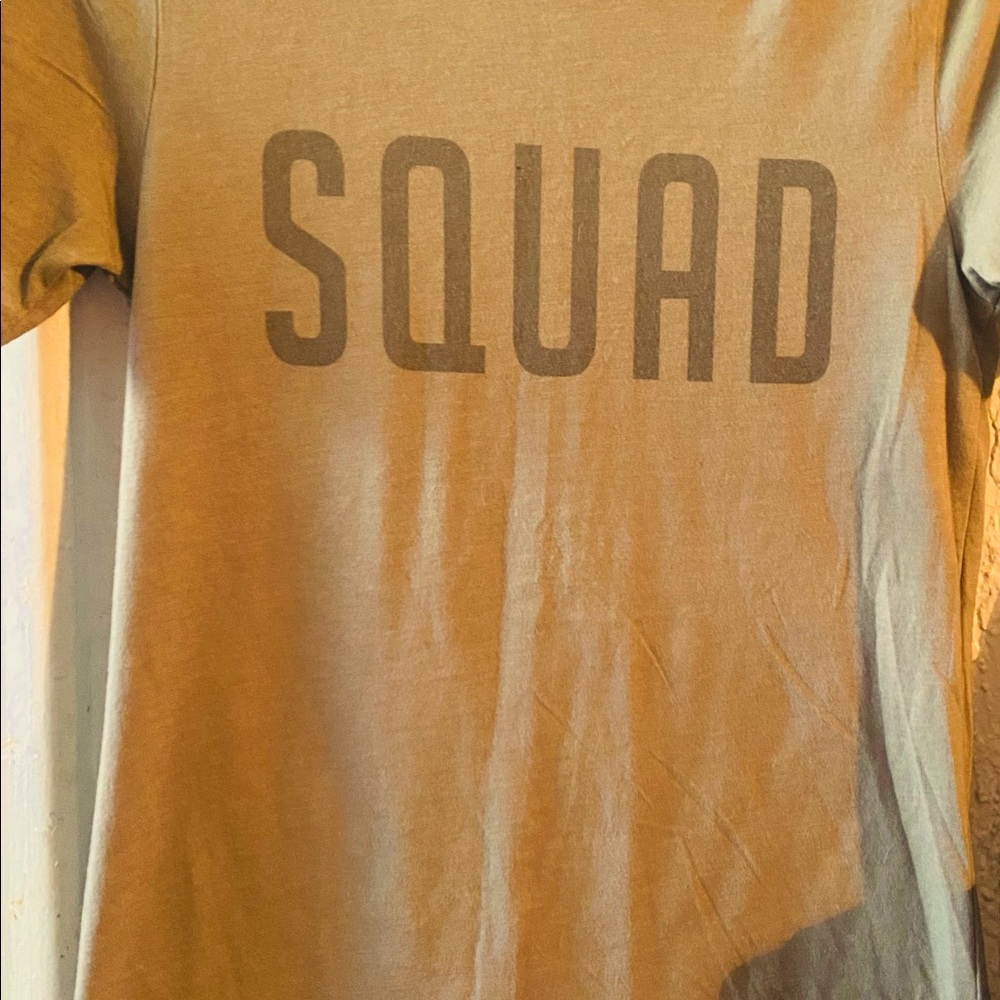 Tee shirt